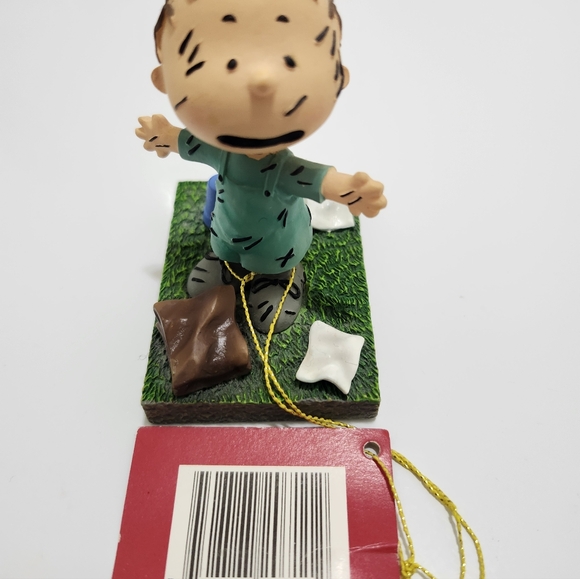 Peanuts PIG PEN "Bus Stop" 3" Mini Statue Westland Giftware #20711 New - Picture 6 of 7